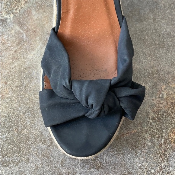 Wedge heels - Picture 2 of 6